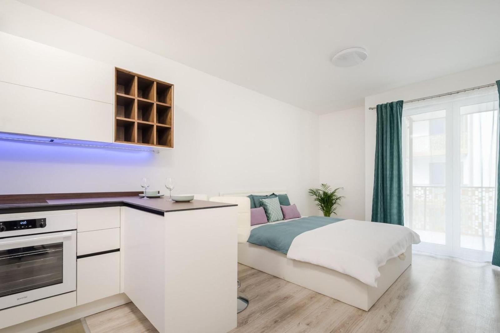 Comfort Court Apartment - Free Parking, Balcony Budapest Exterior photo